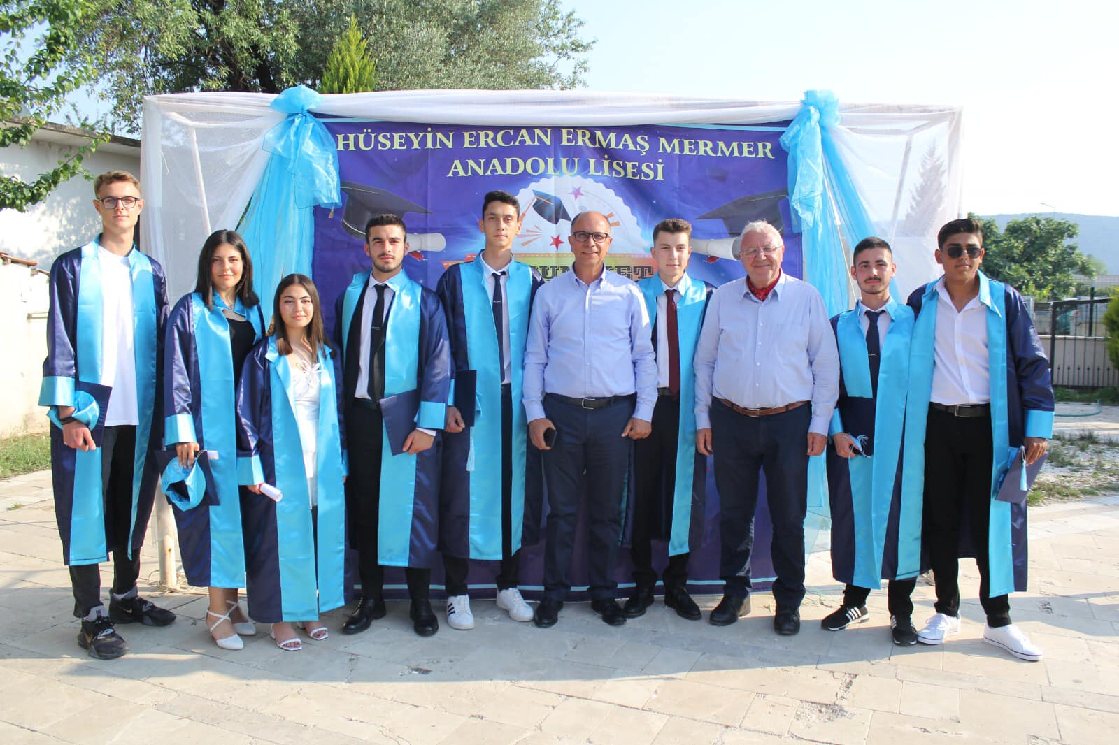 Ula Hüseyin Ercan Ermaş Mermer Anadolu Lisesi’nde Mezuniyet Sevinci