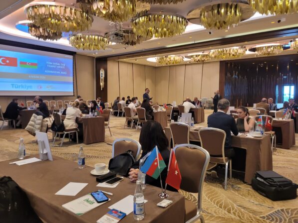 Türk Doğal Taş Sektöründen Azerbaycan’a Ticari Çıkartma